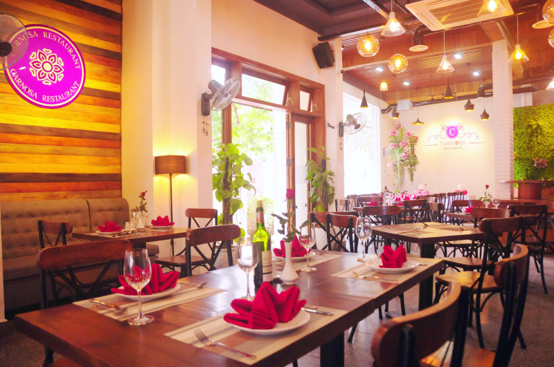 Không gian của Carnosa - Nhà hàng & Quầy bar