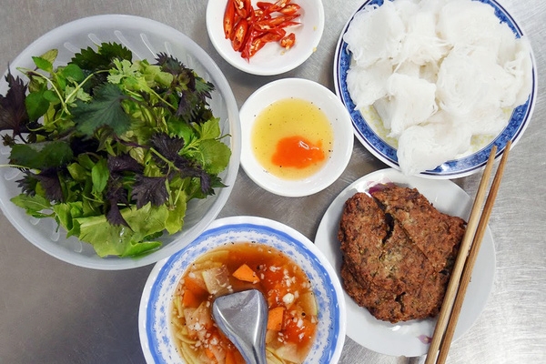 Top 10 món ăn ngon nhất khu phố Lò Đúc, quận Hai Bà Trưng, ​​Hà Nội