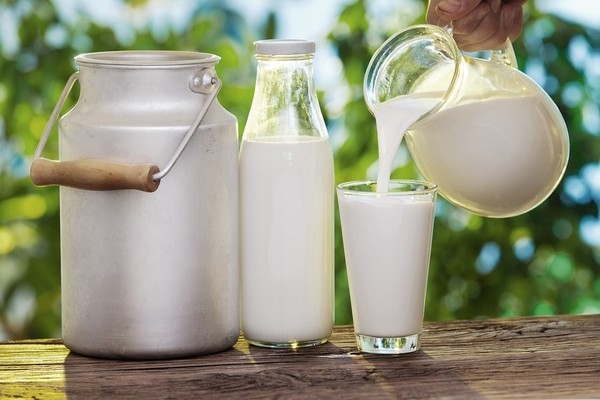 Top 10 công dụng làm đẹp hiệu quả nhất với sữa tươi không đường