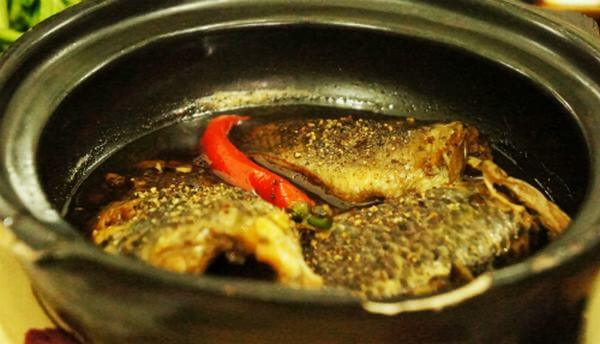 Cách nấu cá rô đồng kho nghệ thơm ngon, đậm đà hương vị